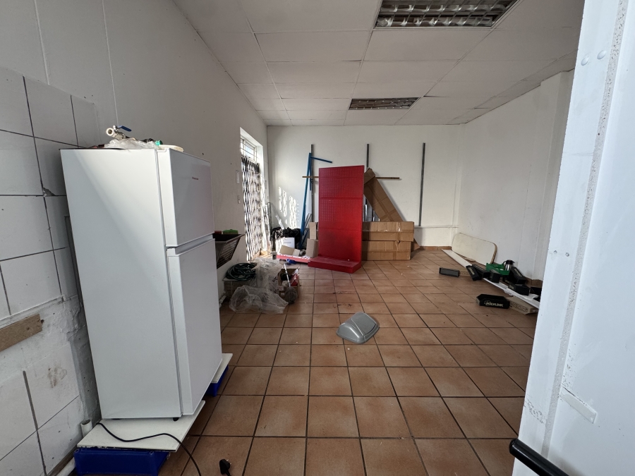 To Let commercial Property for Rent in Parklands Western Cape